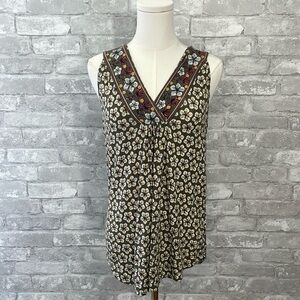 Max Studio Floral Vneck Tank Top